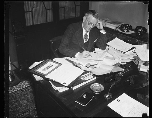 Foto 1936 uomo alla - uomo, scrivania